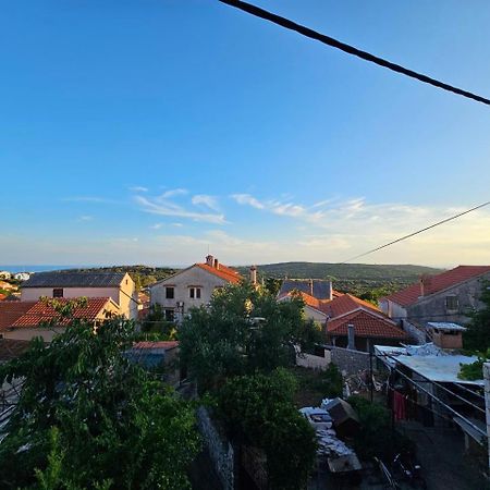 Apartman Lila Čunski Dış mekan fotoğraf